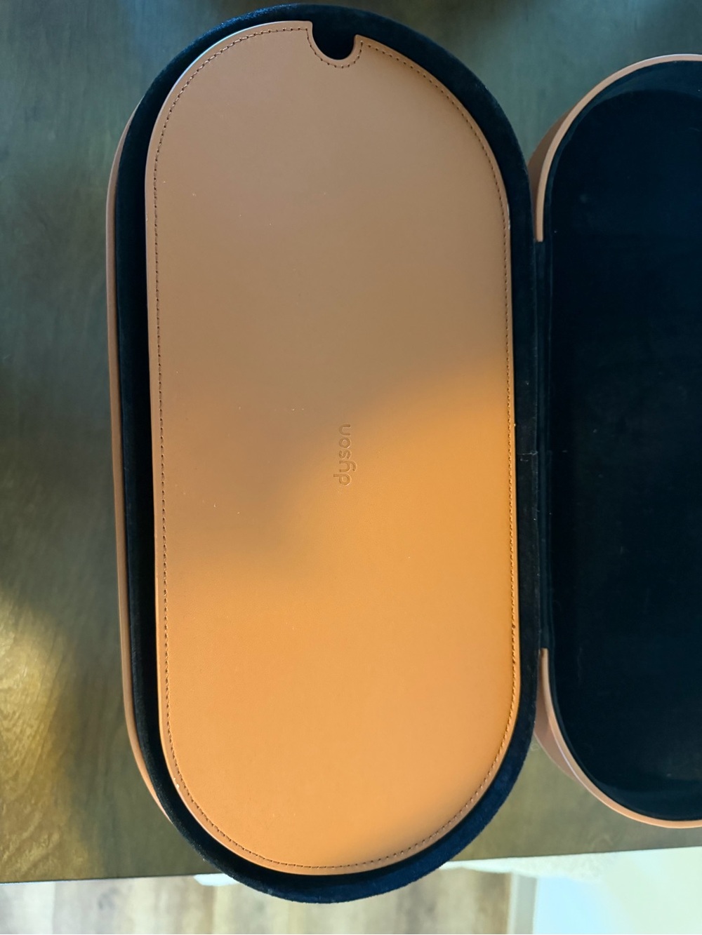 Dyson Airwrap - Picture 6 of 11